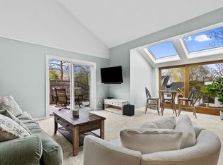 (Undisclosed Address), Middletown, RI 02842