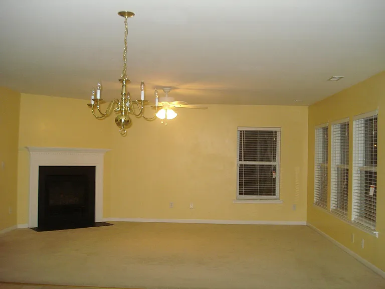 2828 Roundleaf Ct — Photo 4