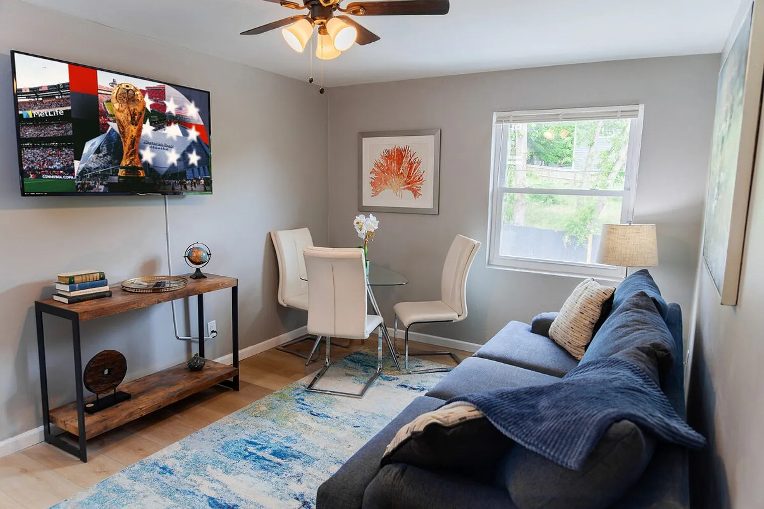 2 bed, 1.0 bath, $5,474 — Photo 3