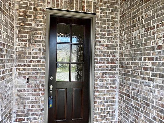 2nd image of 16460 Willowick Ln