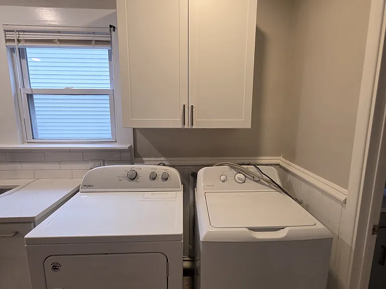 169 Coram Ave #169 — Photo 8
