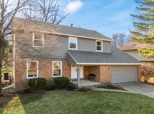251 Northigh Dr, Columbus, OH 43085