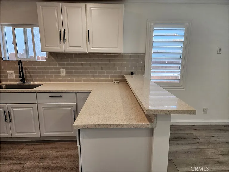 9540 Defiance Ave — Photo 4