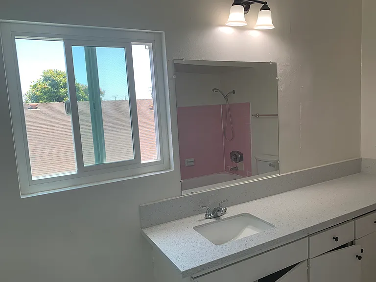 12211 Trask Ave — Photo 2