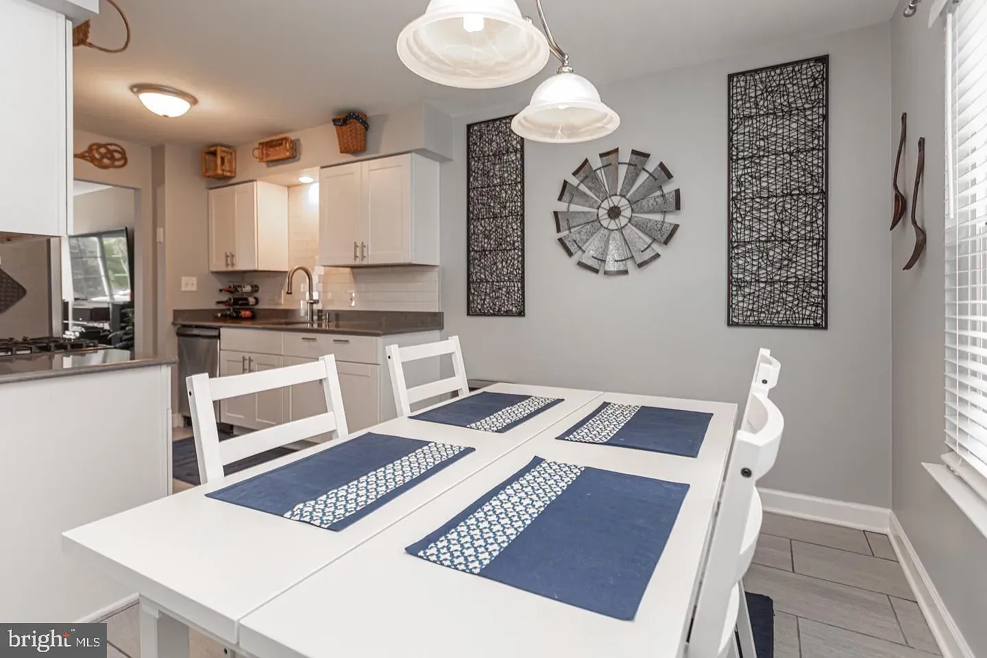 2 bed, 1600 sqft, $2,900 — Photo 2