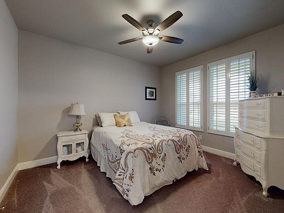 5th image of 1419 Overshine Ln