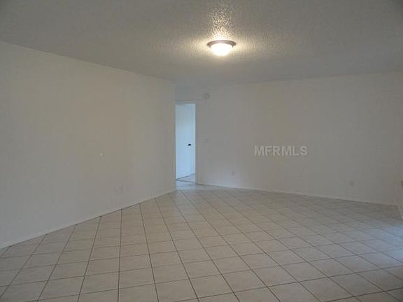 4th image of 10321 Ellenwood Way