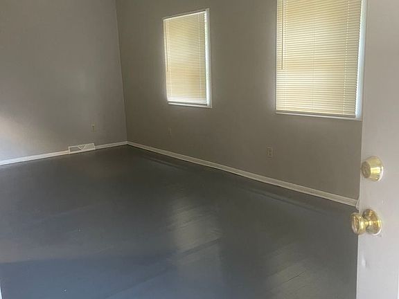 4th image of 507 W Burleigh St