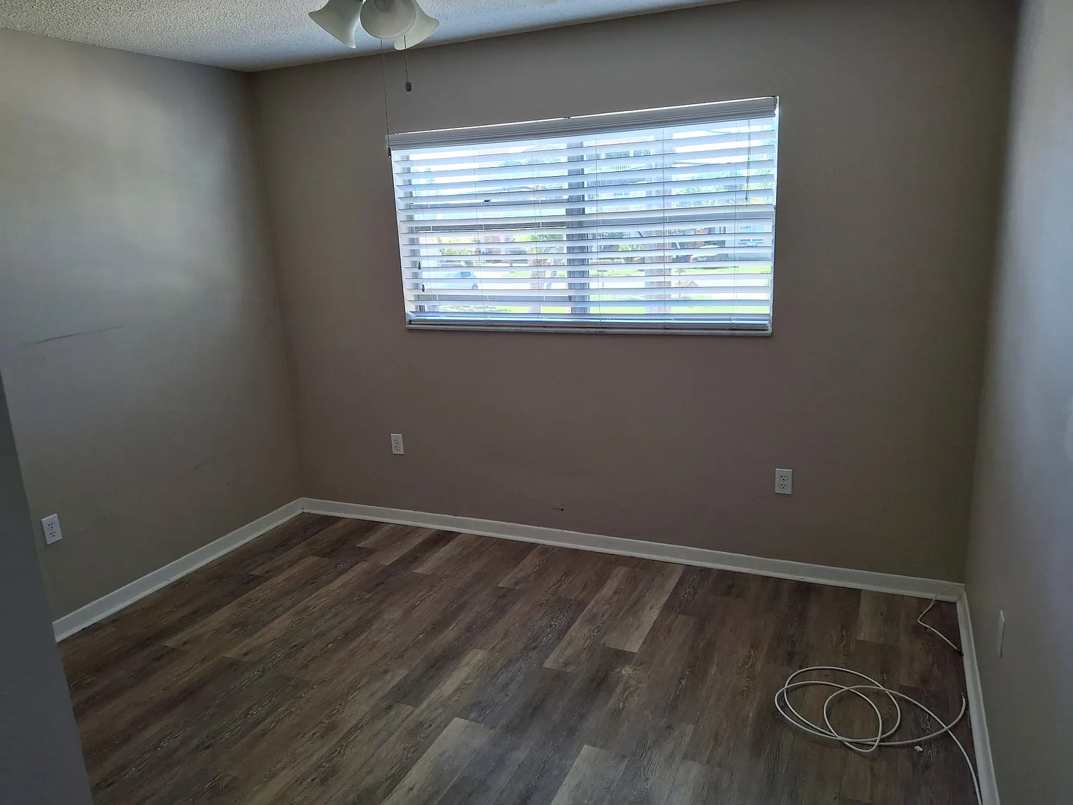 510 70th Ave — Photo 3