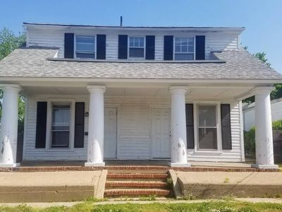 211 W Madison St, Rushville, IL, 62681