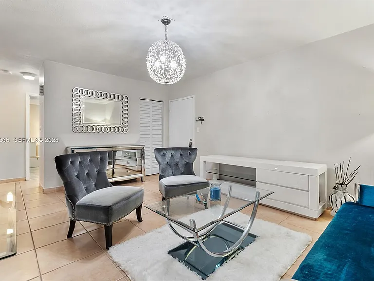 8401 SW 107th Ave #144E — Photo 2