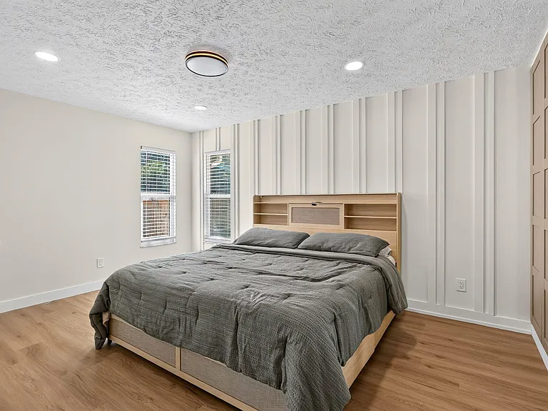 756 SW Ancona Rd — Photo 27
