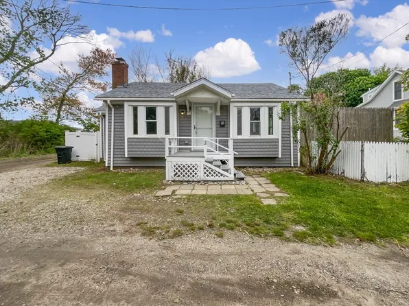 2 Fremont Rd, Marshfield, MA 02050