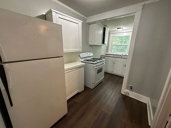 2nd image of 3373 Vineville Ave Unit 4