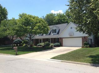 417 Highridge Rd, Burlington, WI 53105