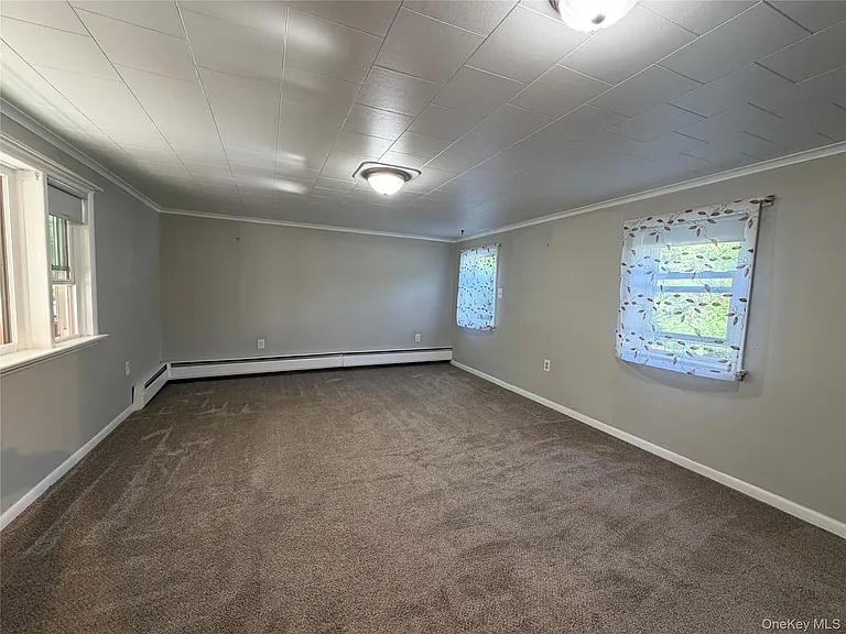 1390 Kings Hwy — Photo 12