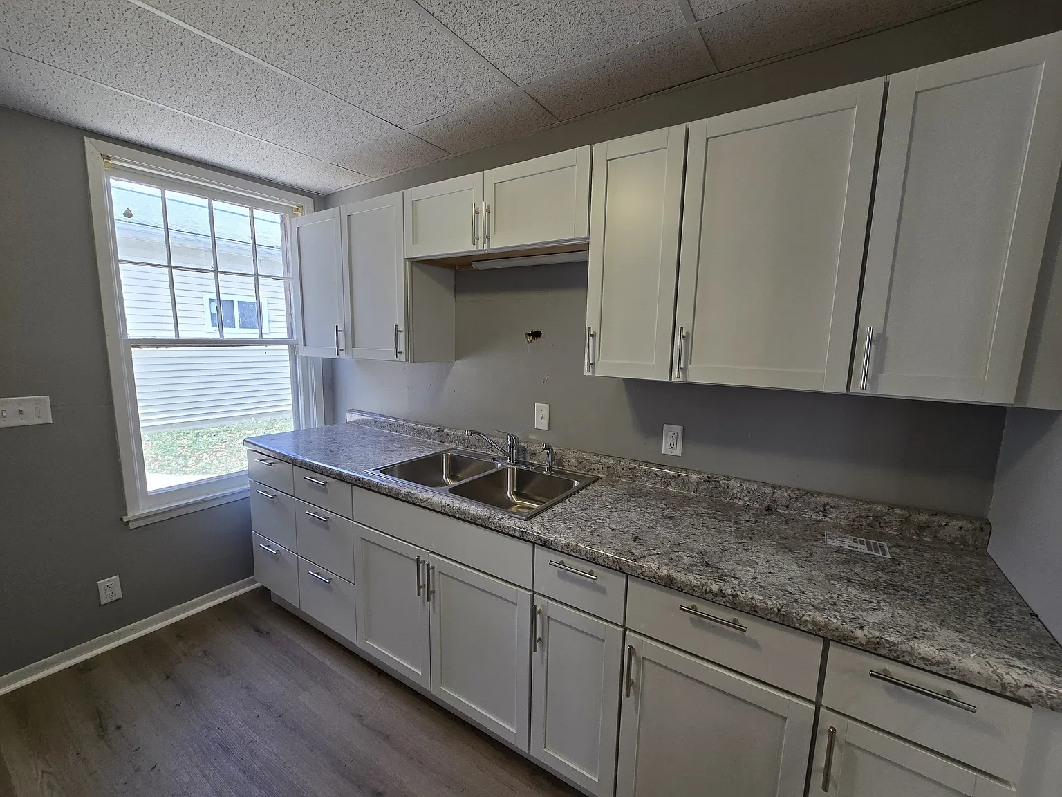 315 4th Avenue Southwest - 1 — Photo 2