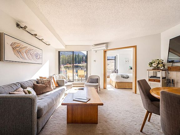 5th image of 4280 Mountain Sq #303