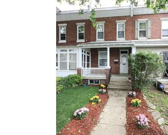 2nd image of 4623 Oakland St