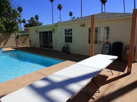 3rd image of 520 S Bel Aire Dr