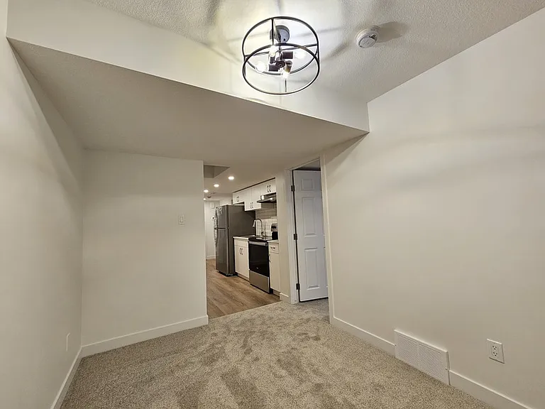 6355 King Wynd SW #LOWER — Photo 2