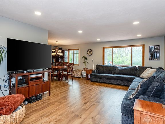 4th image of 728 Chipplegate Dr