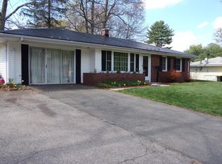 167 Caroline Dr, Bellingham, MA 02019