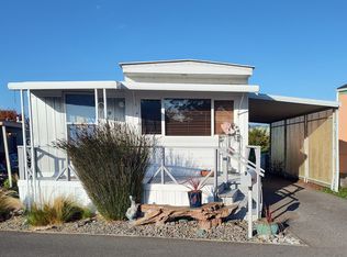 1594 Crest Dr, Fortuna, CA 95540