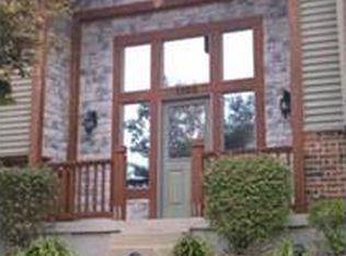 1108 SW 24th Ct, Blue Springs, MO 64015