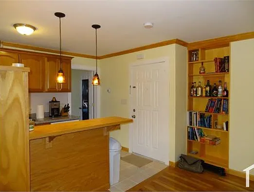 25 Andrew St #1 — Photo 1