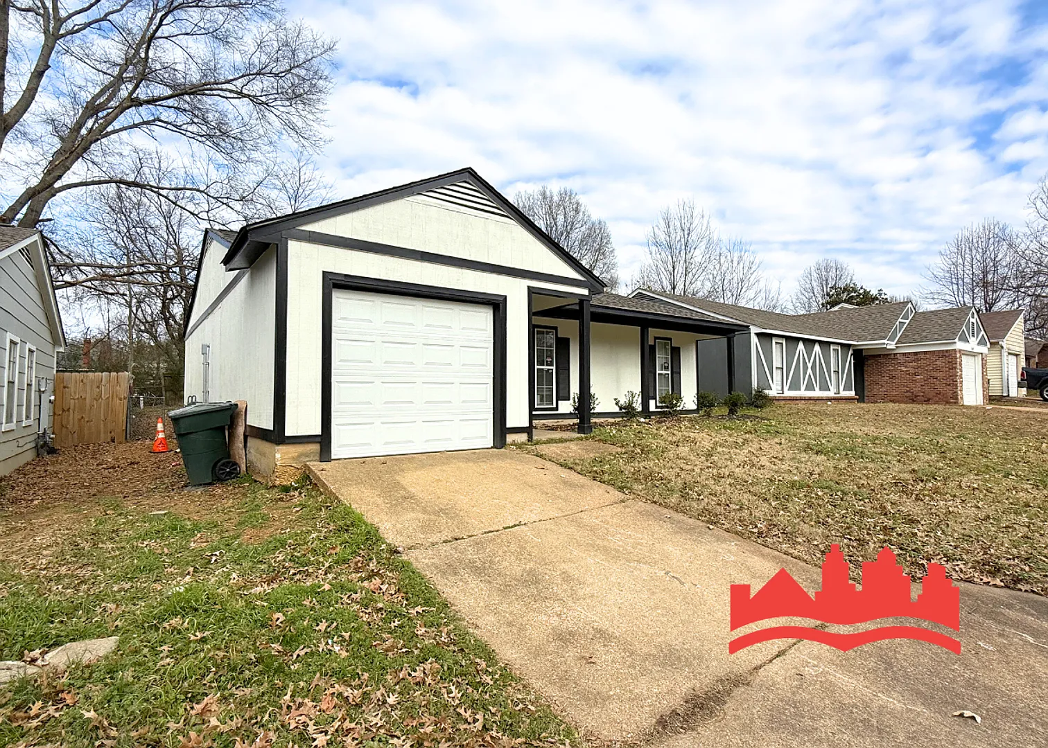 One Month Free! Welcome To 5636 Maple Tree Dr! — Photo 4