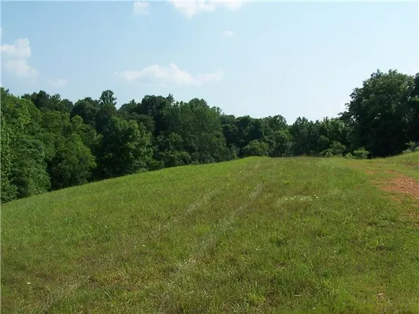 2027 Hickory Dr, Springfield, TN 37172
