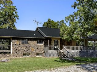 18893 Mayes Rd, Fayetteville, AR 72703