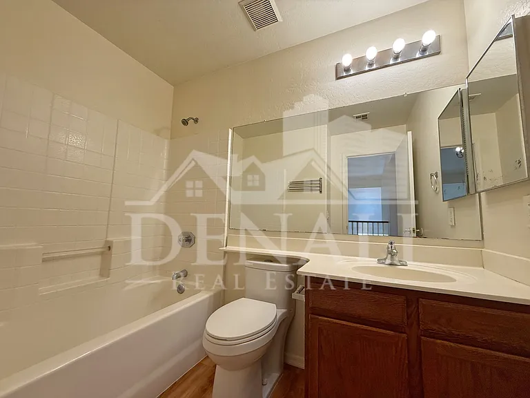 11184 W Palm Ln — Photo 17