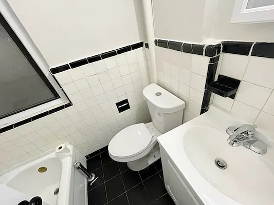 Rented by Highline Residential | media 12