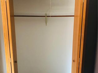 7529 W Douglas Ave #1, Summit, IL 60501