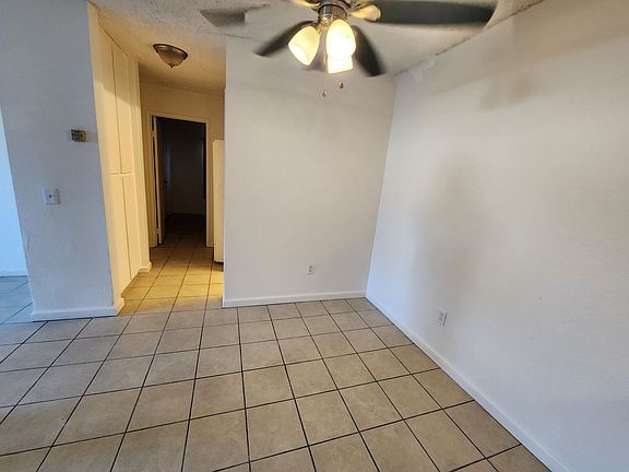 4th image of 3808 Cottonwood St #3808C