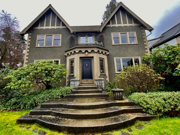 4634 W 2nd Ave, Vancouver, BC V6R 1L1