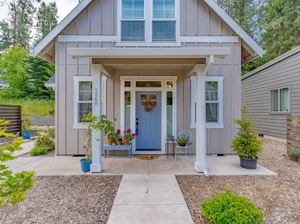 1868 Cousteau Loop, Salem, OR 97302