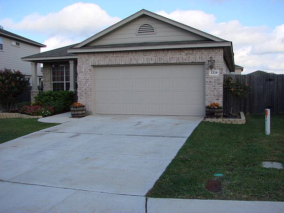 3rd image of 3329 Kinglet Ct