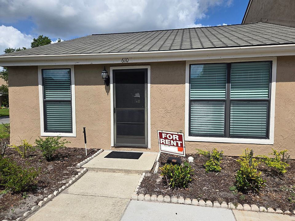 1st image of 610 Casa Park Ct
