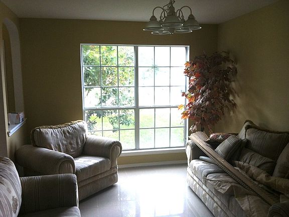 2nd image of 3303 San Fabian St