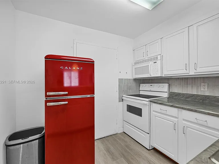 345 Ocean Dr #623 — Photo 24