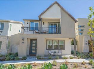 27727 Bridge View Pl, Valencia, CA 91381