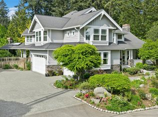10806 SE 16th St, Bellevue, WA 98004