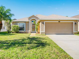 1869 Sun Gazer Dr, Rockledge, FL 32955