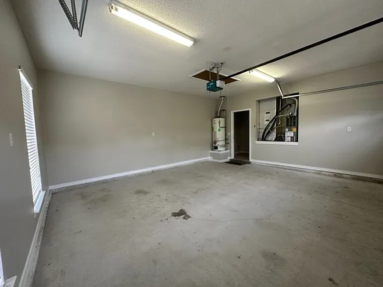 1195 Cathridge Trce — Photo 29