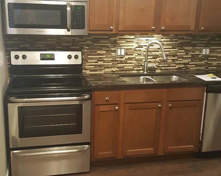 1121 Poplar St #C01 — Photo 10