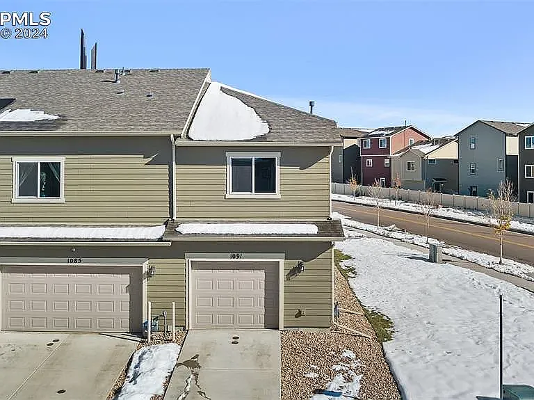 1091 Petra Hts — Photo 15