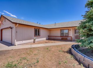 8640 Crystal View Ln, Flagstaff, AZ 86004